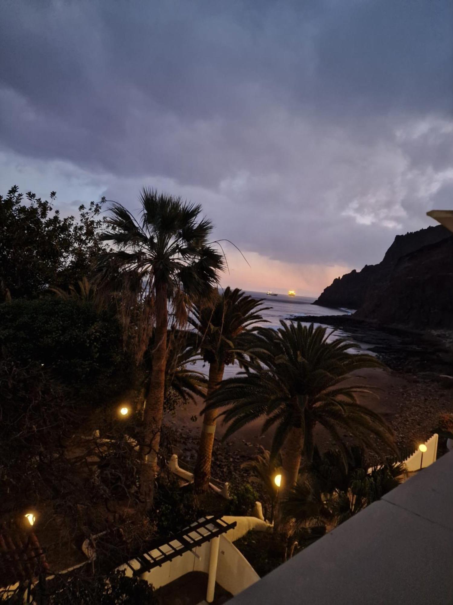Pequeno Paraiso Frente Al Mar Playa Chica ซานตาครูซ เด เตเนริเฟ ภายนอก รูปภาพ
